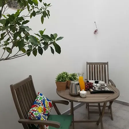 Semidan Suites